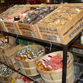Old Fashioned Holiday Candy