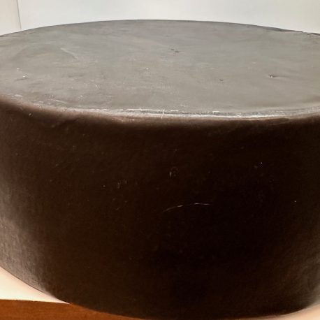 Extra Sharp Black Wax Hoop Cheese